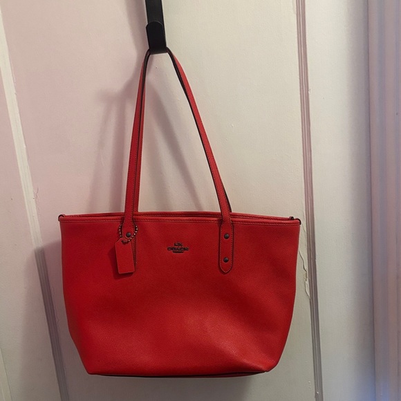 Coach Vibrant Red Tote Bag - Picture 1 of 12